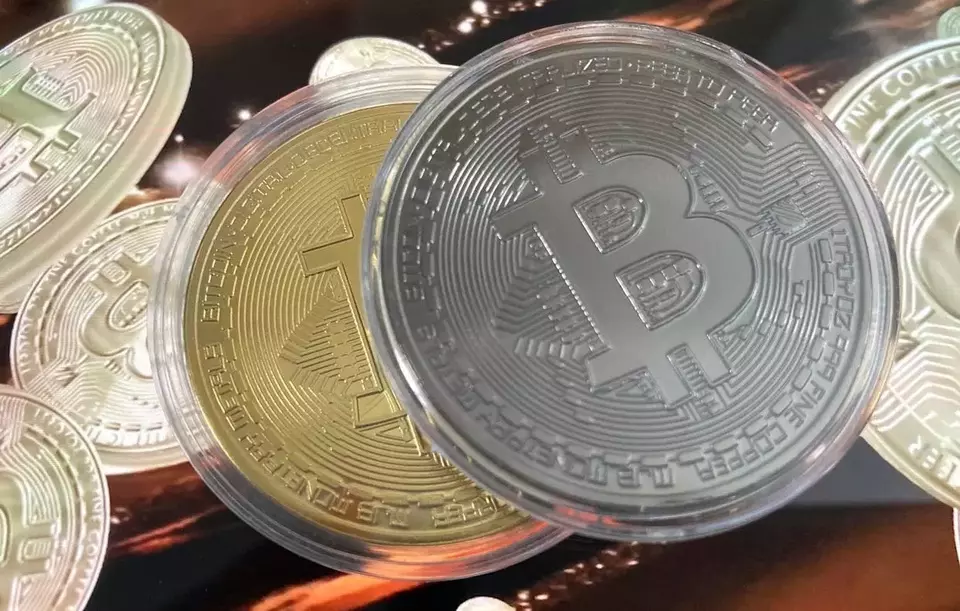 Harga Bitcoin (BTC) Kembali Naik saat Harga Minyak Melonjak